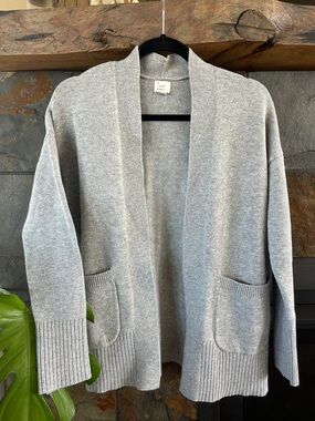 Cozy Open-Front Gray Women's Cardigan Sweater